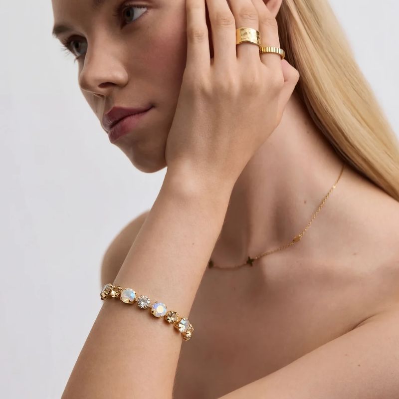 Tennis Bracelet Gift Guide: Every Occasion Covered - Moonela UK