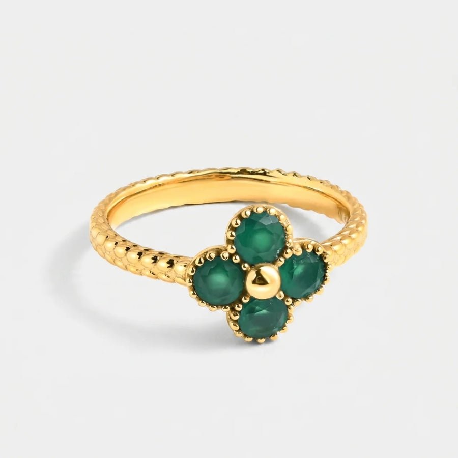 Lucky Green Onyx Ring onyx macro detail