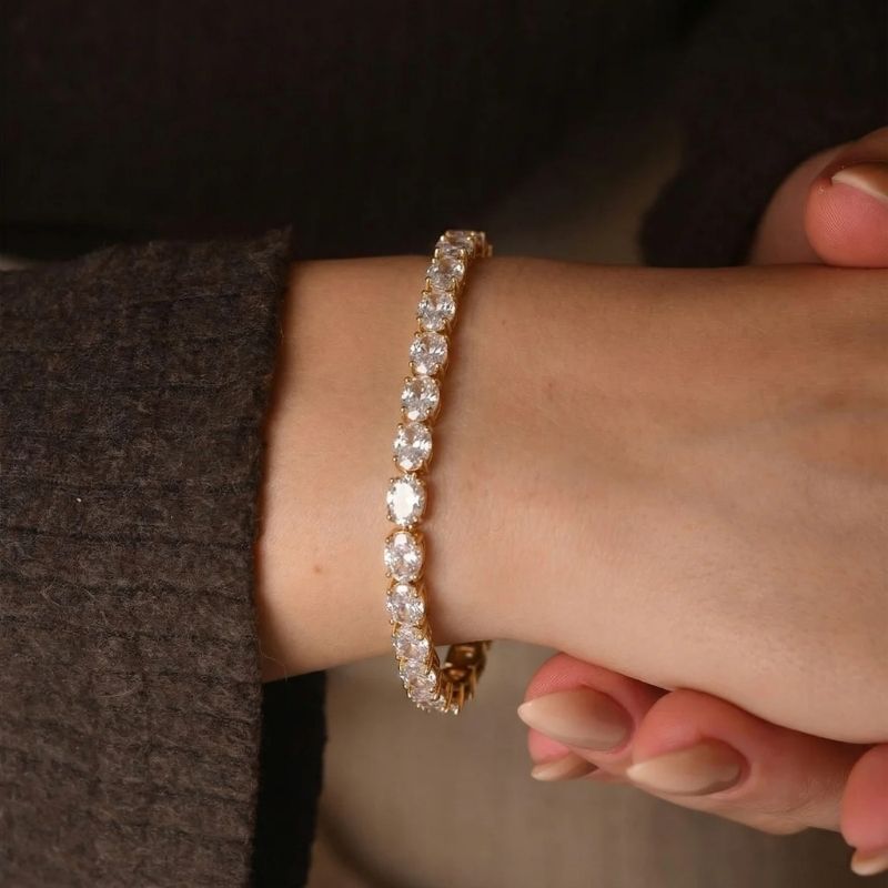 Oval Tennis Bracelet close-up view