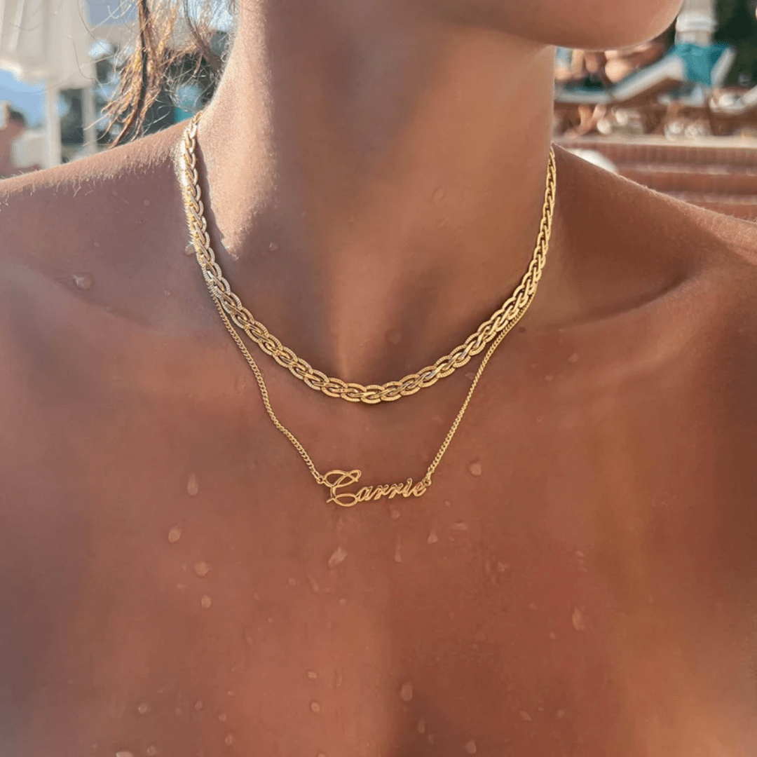 How to Layer Jewellery: The Complete Guide - Moonela UK