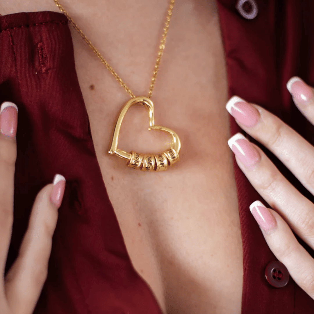 How to Choose the Right Necklace for Your Neckline: A Visual Guide - Moonela UK