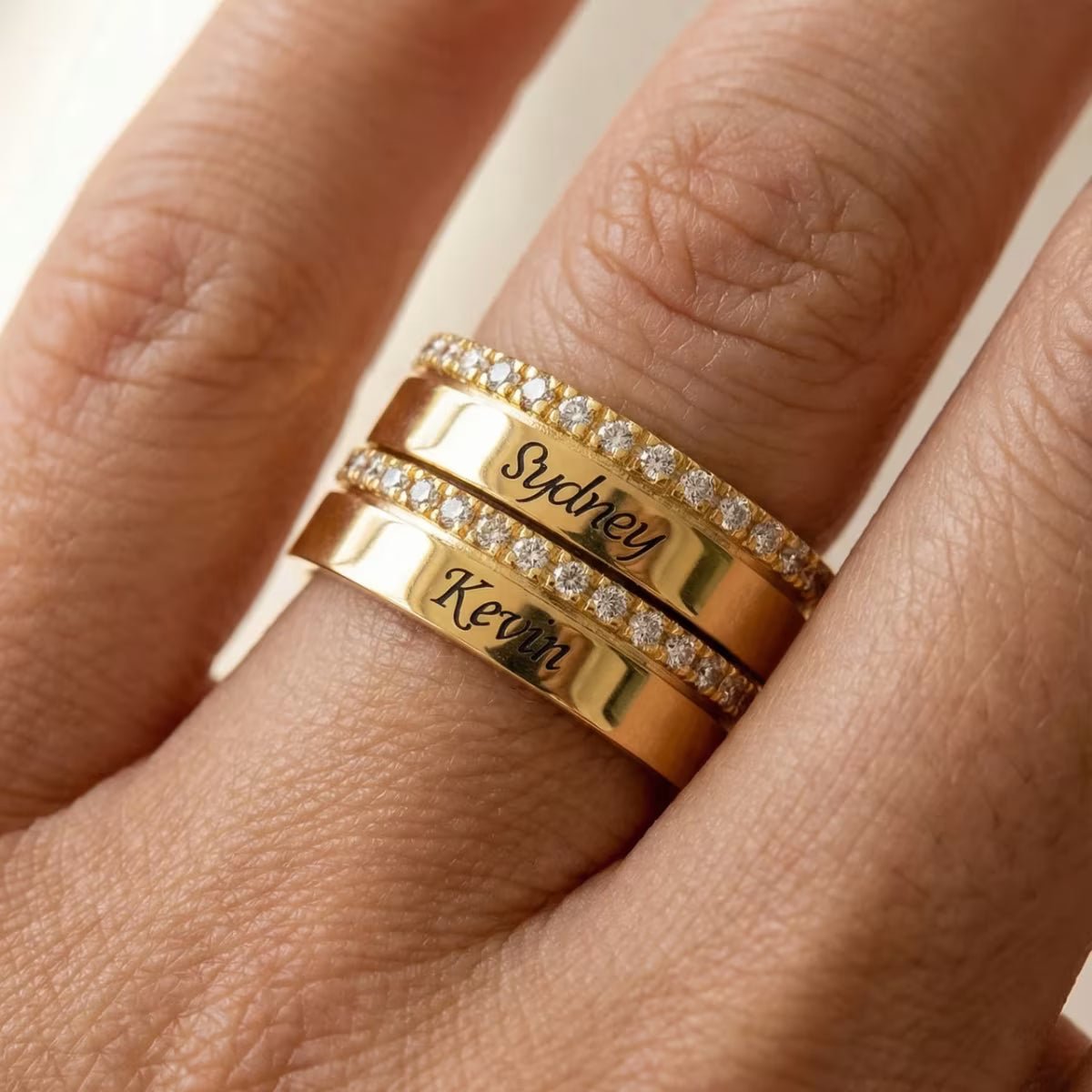 Spinner Ring UK: The Complete Guide to Motion Rings - Moonela UK
