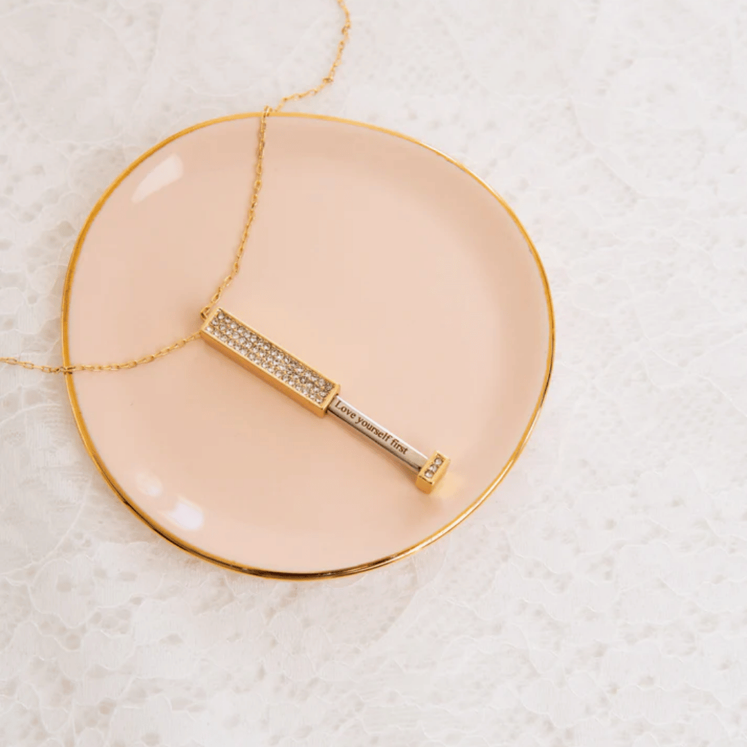 3D-Halskette mit verstecktem Balken „Liebe dich selbst zuerst“