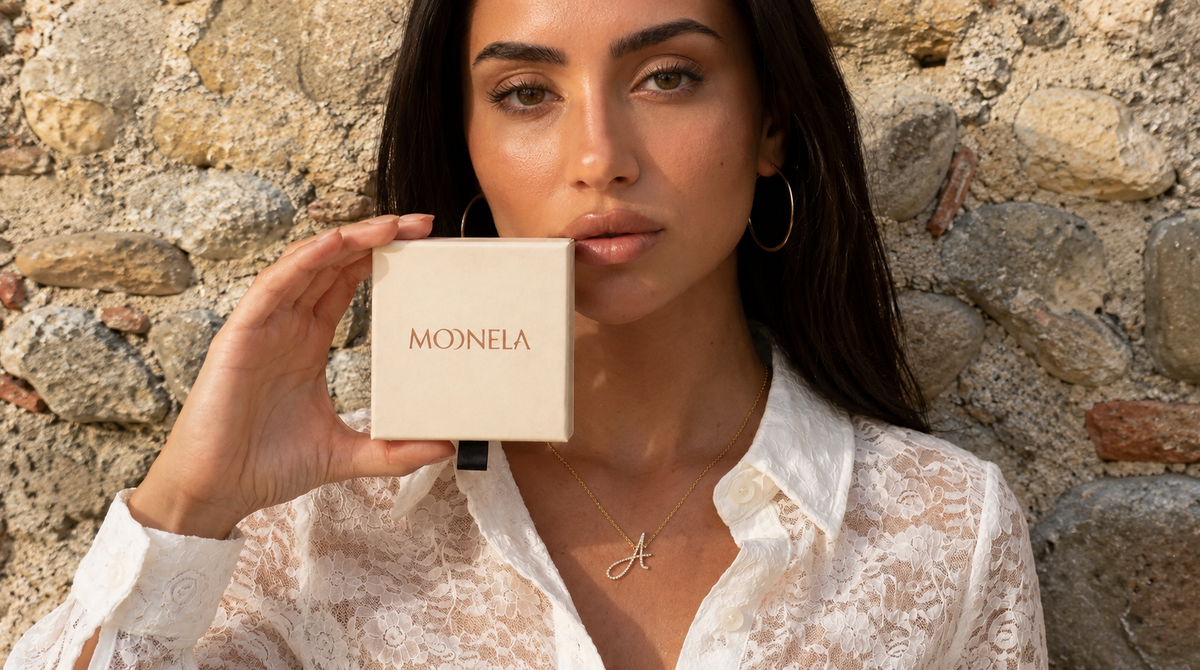 Gioielli Personalizzati | Collane e Bracciali con Nome | Moonela