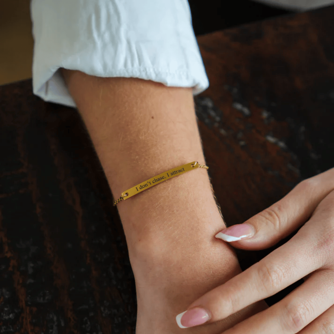 Armband „Ich jage nicht, ich ziehe an“