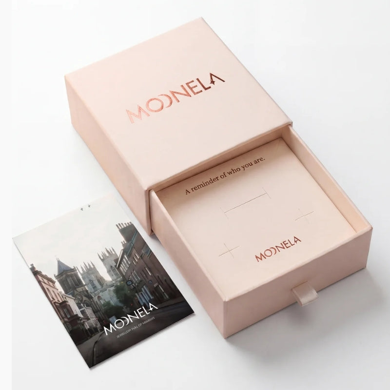 Luxury Moonela Packaging