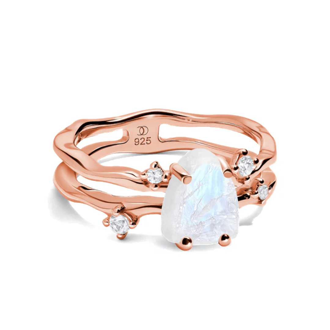 Anello con pietra di luna di cristallo grezzo